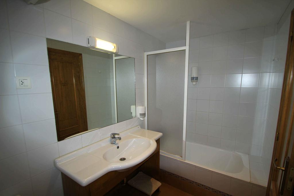 Hotel, Bungalows Y Camping Víu 客房 照片